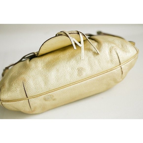 Tod's Vintage Y2K Leather Gold Tone  Oval Large Buckle Shoulder Bag - Picture 3 of 11